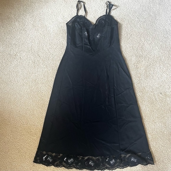 Vintage 60s Black Full Slip Dress Small Nylon USA Lace Edge & Front Hearts‎ - Picture 6 of 8